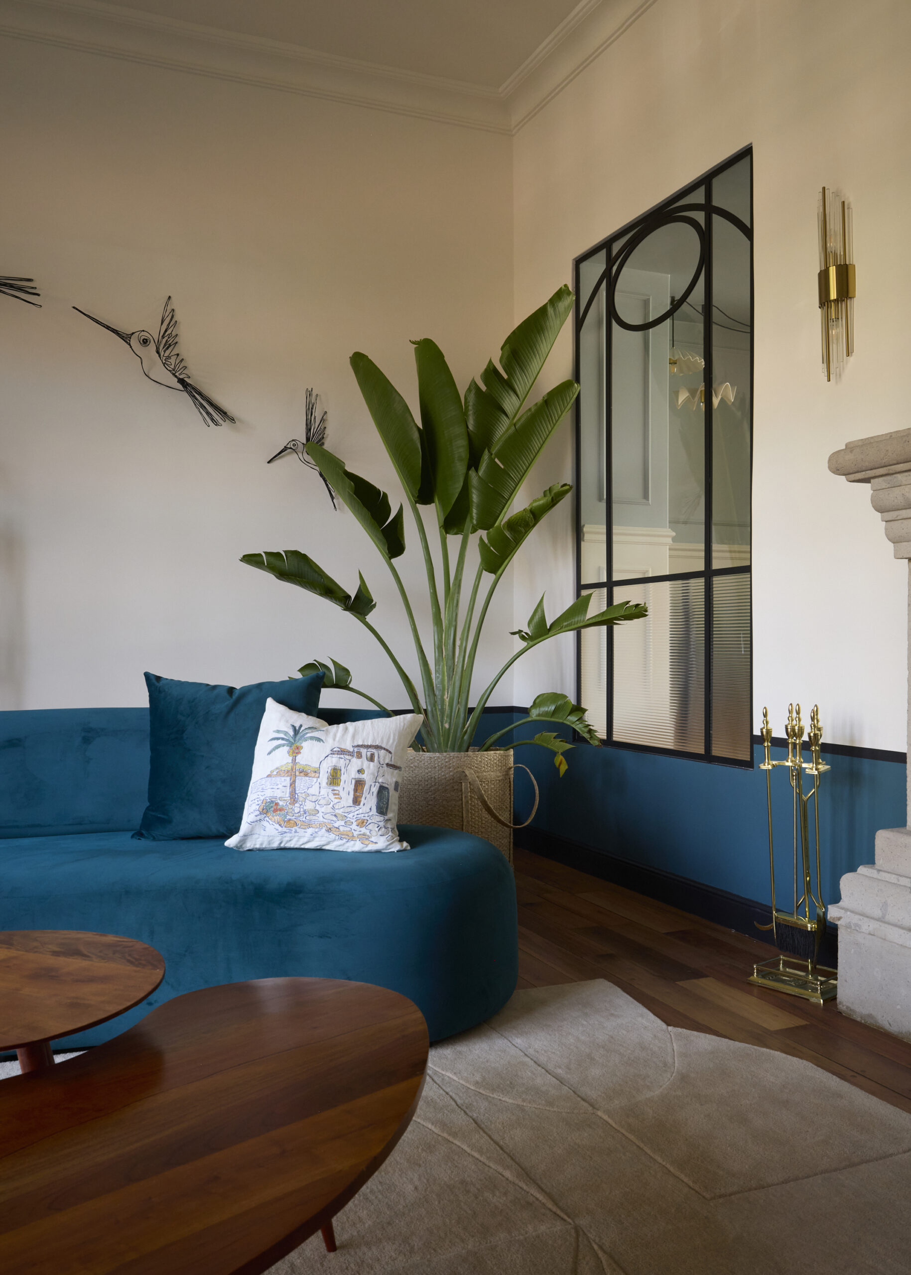 “La simplicité est la clès de toute véritable élégance “ 
 
Coco Chanel